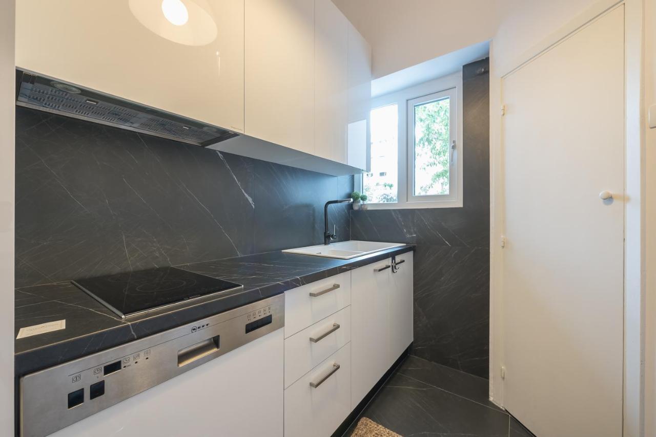 Garden Villa Glyfada Афины Экстерьер фото